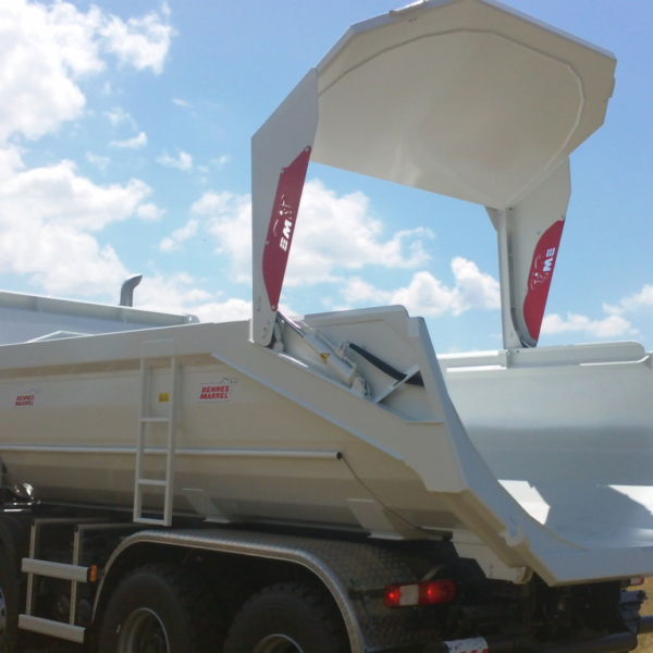 DCIM100SPORT