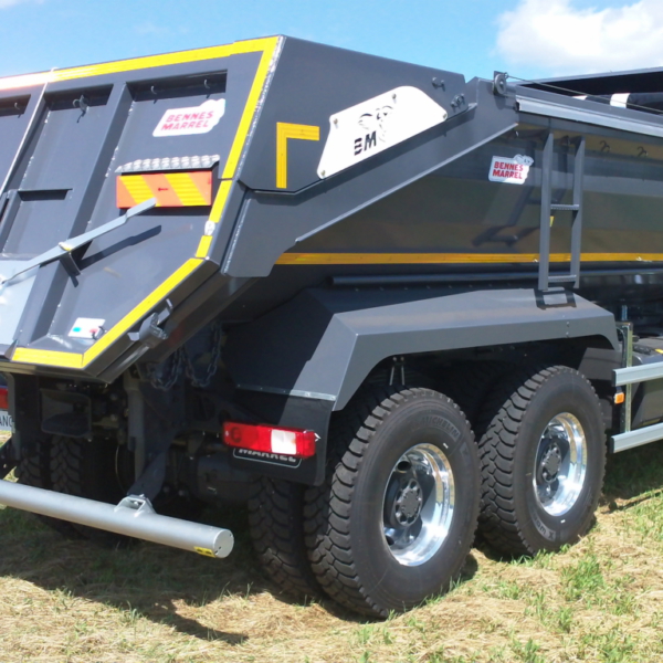 DCIM100SPORT