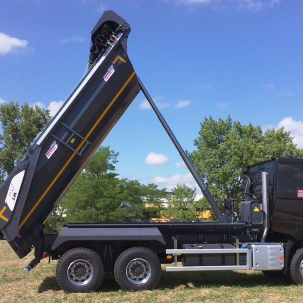 DCIM100SPORT